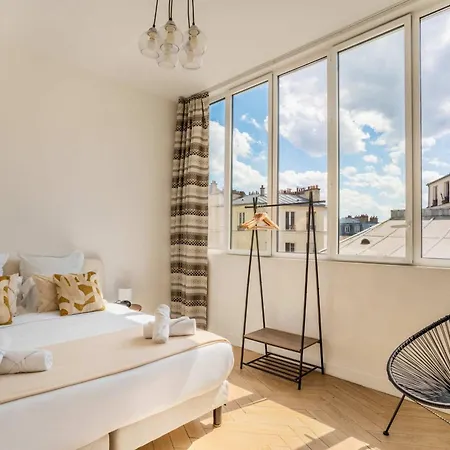 Sacre-Coeur Modern 4Bd With Sauna For 10 Guests!-3